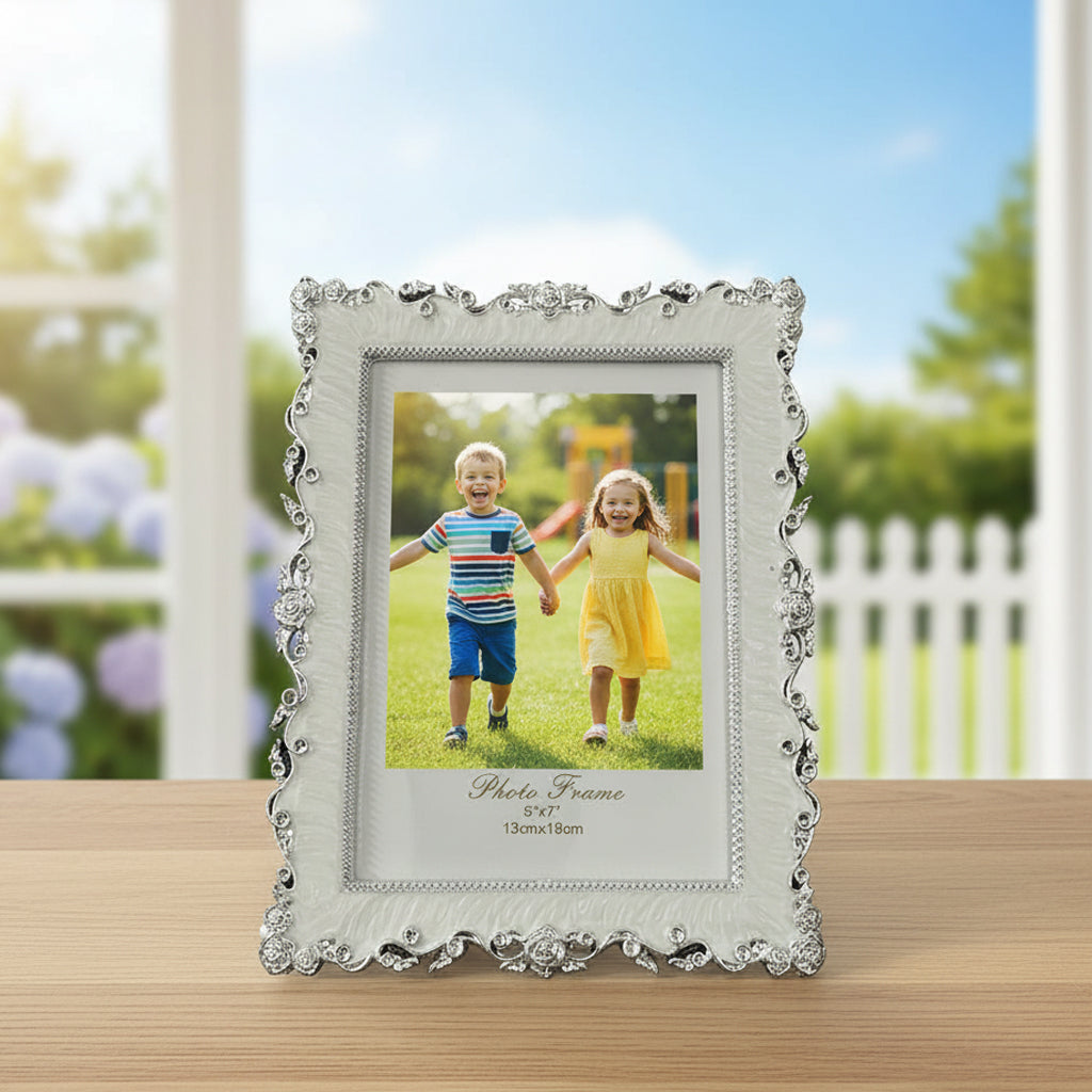 Ornate Silver Resin Photo Frame, White and Silver, Floral Rose Embossed, Vintage Style, 13x18 cm, Tabletop Display, Wedding Theme