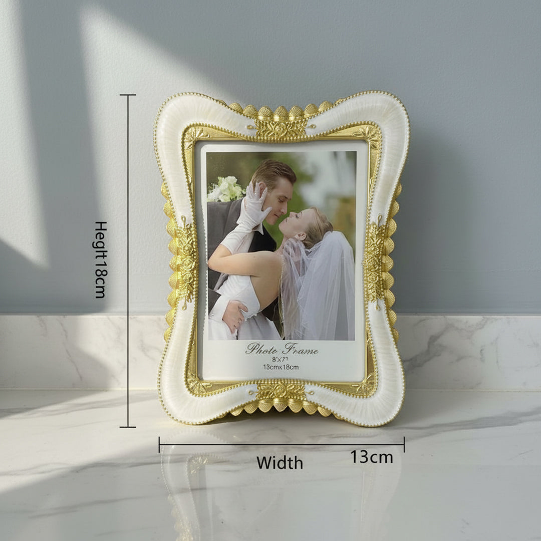 Decorative Photo Frame, White and Gold, Ornate Vintage Style, for Cherished Memories and Special Occasions