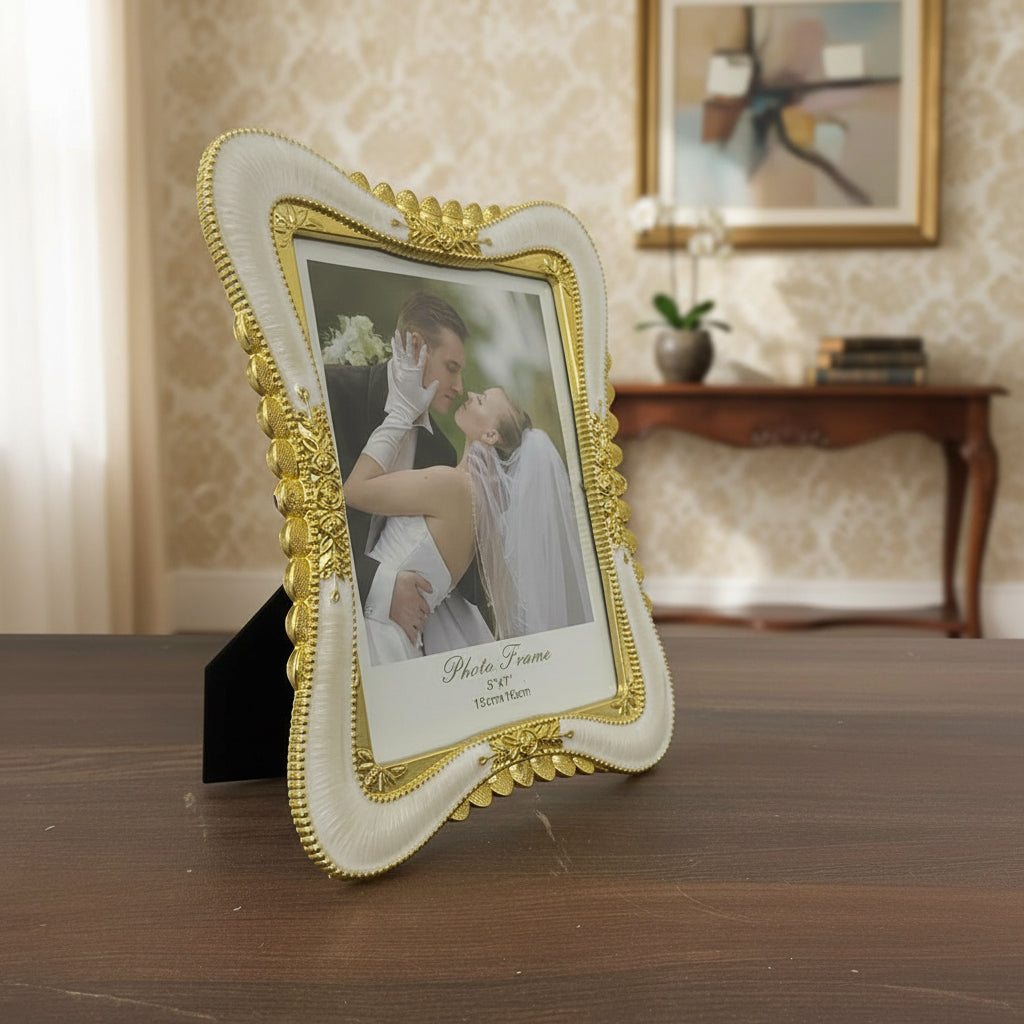 Decorative Photo Frame, White and Gold, Ornate Vintage Style, for Cherished Memories and Special Occasions